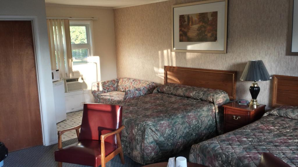 Hipwell'S Motel Fonthill Rom bilde