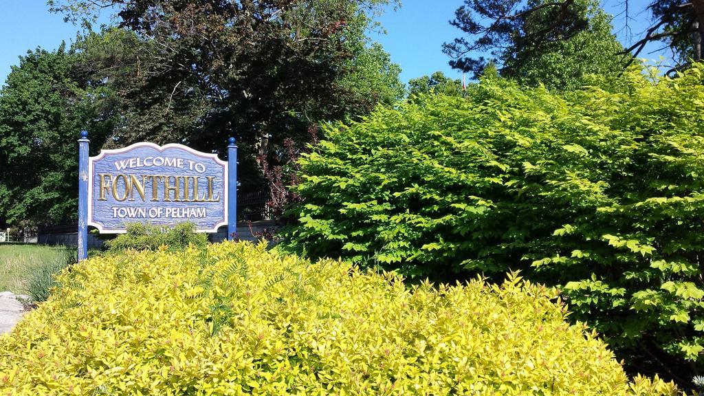 Hipwell'S Motel Fonthill Eksteriør bilde