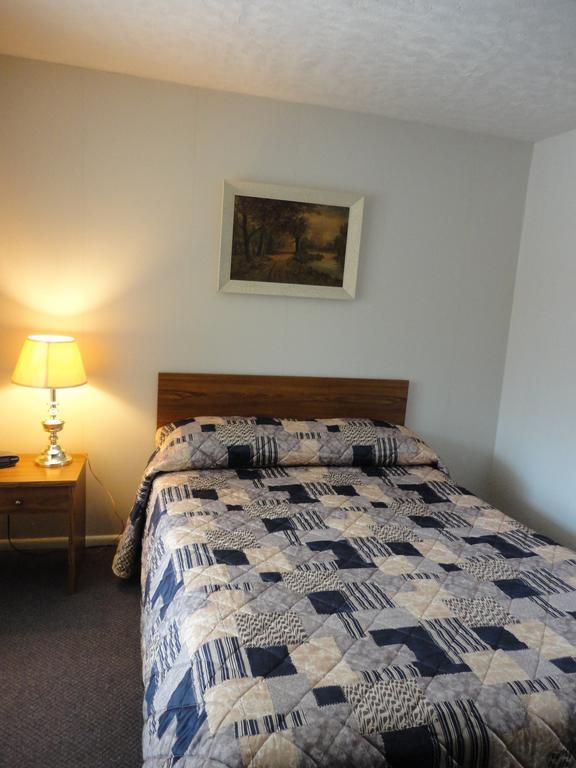 Hipwell'S Motel Fonthill Rom bilde