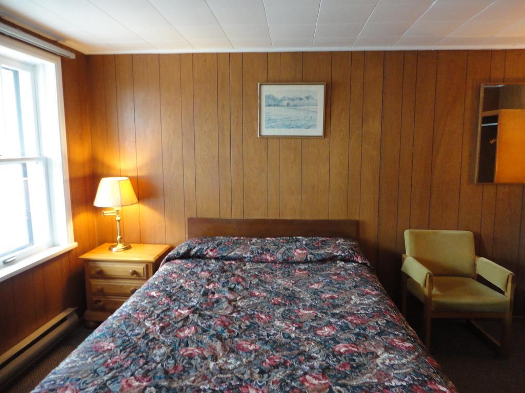Hipwell'S Motel Fonthill Rom bilde